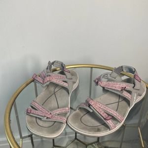 Eddie Bauer women’s grey and pink strap sandals size 6